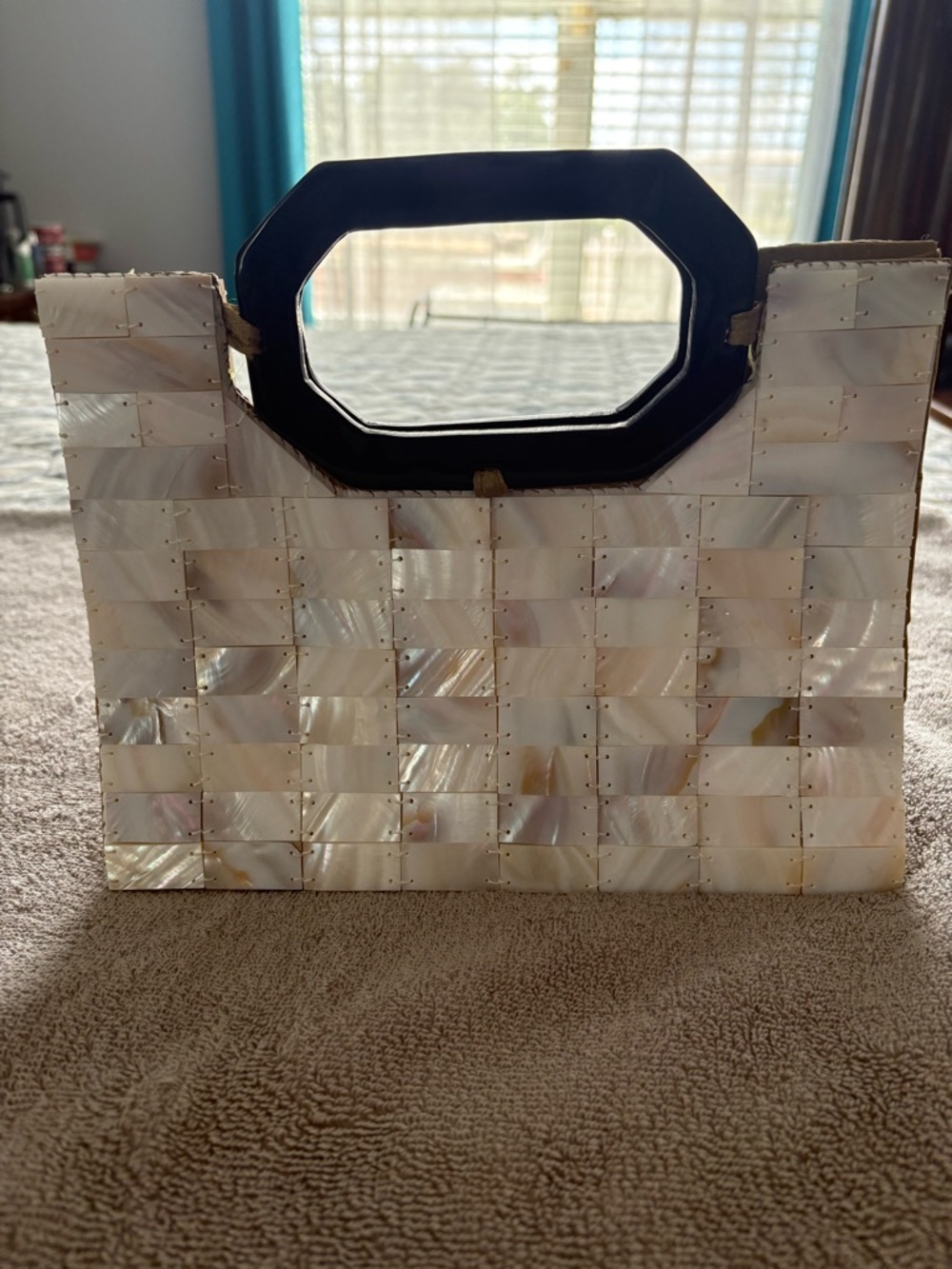 Handmade Mother-of-Pearl Evening Clutch Bag with Black Handle Sz OS
